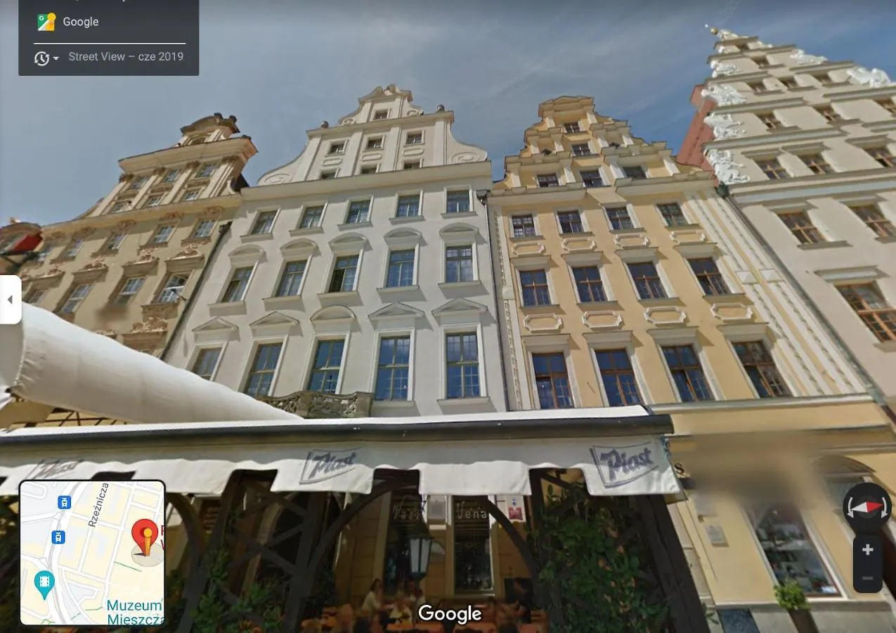 Apartment Ferienwohnung Magiczne Gniazdko Na Samym Rynku Breslau