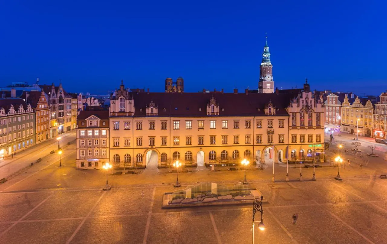Apartment Ferienwohnung Magiczne Gniazdko Na Samym Rynku Breslau
